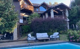 Das Gästehaus, Pucón, Bed&Breakfast